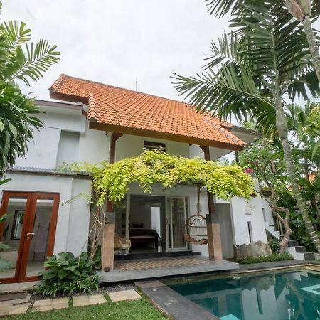 Villa Amiga Sanur  Exterior photo